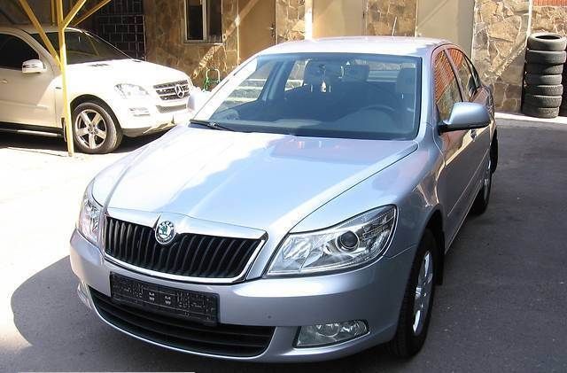 решетка радиатора капота skoda octavia a5 шкода октавия а5 разборка