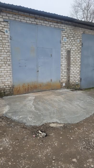 Здам гаражний бокс 50 м.квадратних