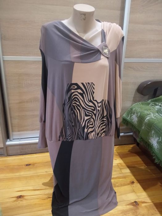 Женское платье размер 58