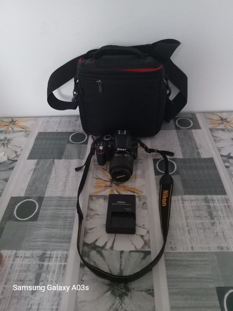 Nikon d3200 camera