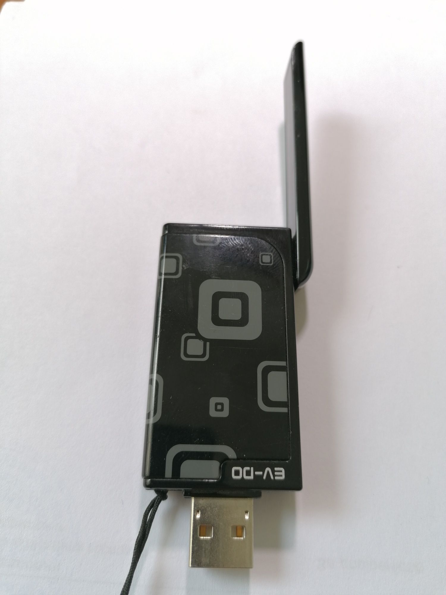 3G USB-модем AC8700 CDMA2000 1X EV-DO