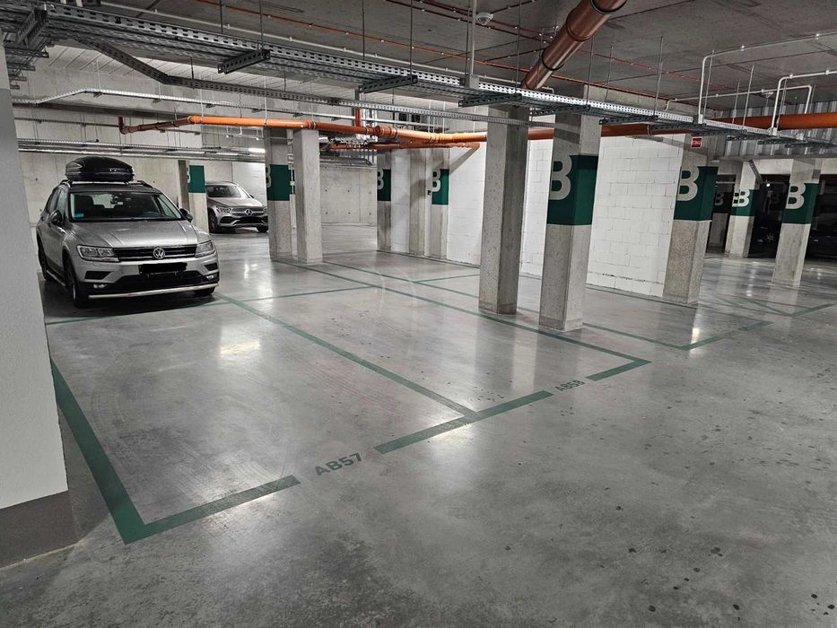 Miejsce parkingowe postojowe garaż podziemny Parking Zatorska 164 Wroc