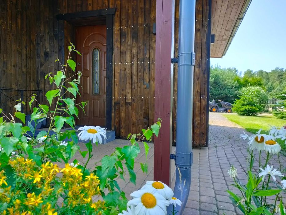 Domek z kominkiem nad morzem z sauną balia jacuzzi Słajszewo