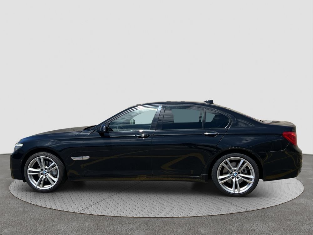 BMW 740d 2011 Pack M • Único Dono • Histórico Completo