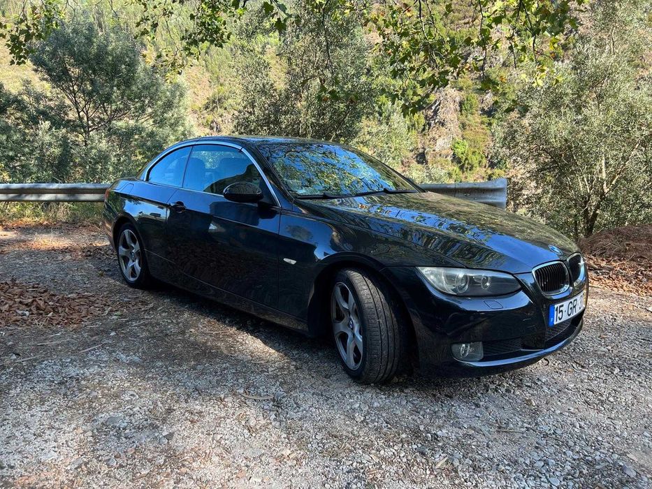 BMW 320d cabrio em BOM Estado
