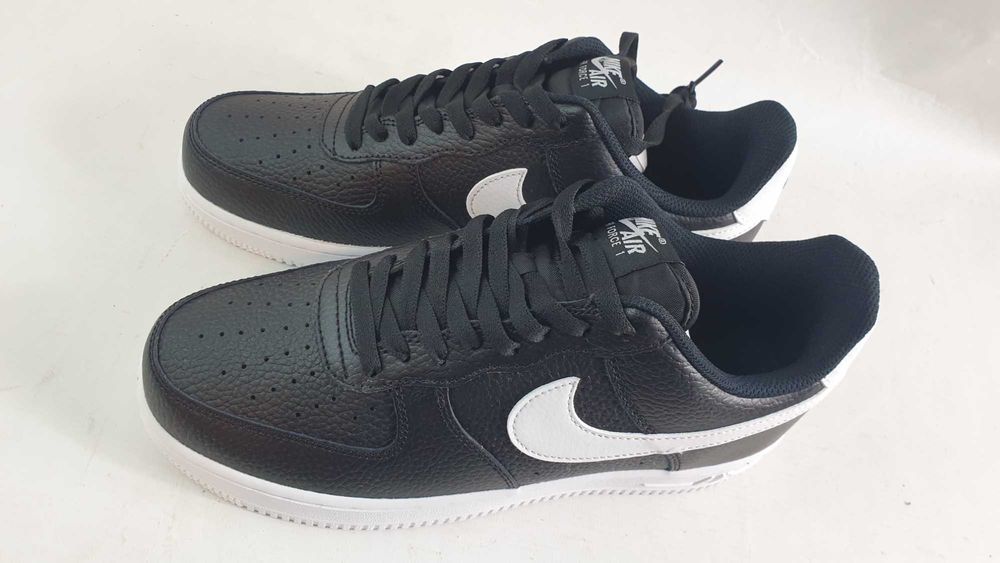NIKE AIR FORCE 1 '07 obuwie męskie  sportowe  2 męskie 44,5