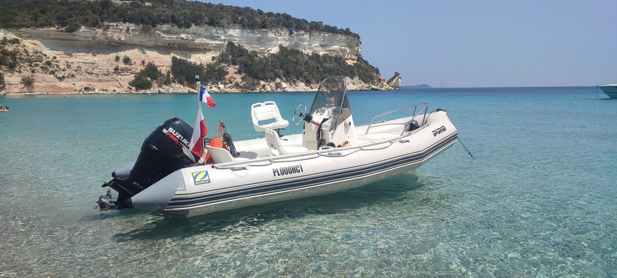 Rib łódź pneumatyczna pontonowa zodiac Suzuki 4t 115km