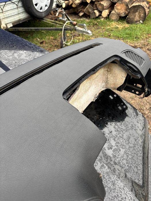 Deska rozdzielcza Bmw e36 96-99 sedan