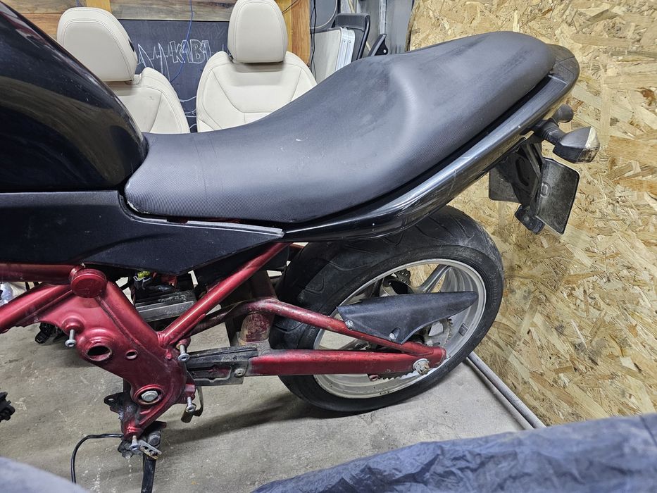 Вилка Kawasaki ER-6n передня перо траверси колесо ER6n ER-6F підвіска