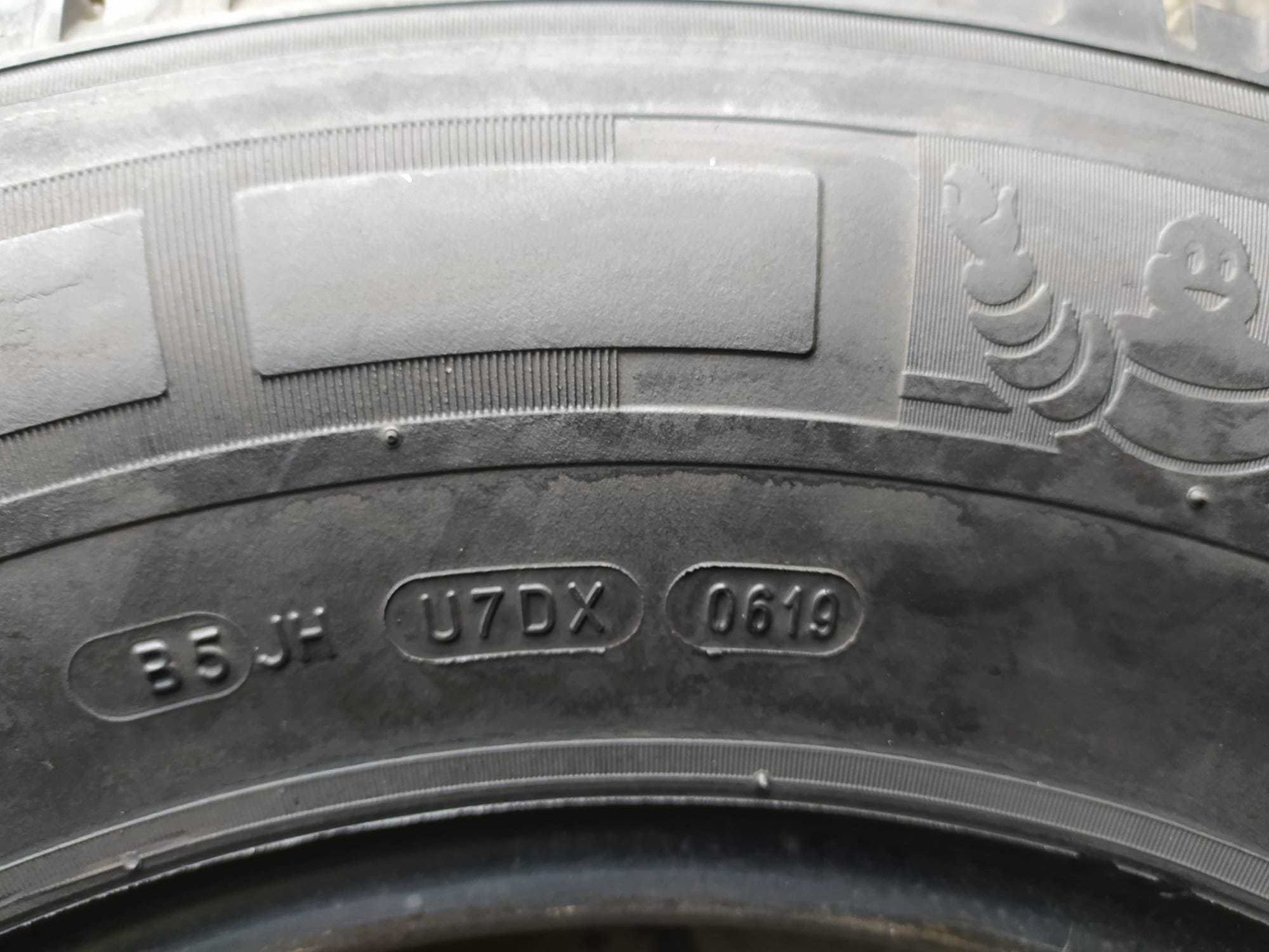 4 x 225/75r16CP Michelin Agilis Caming