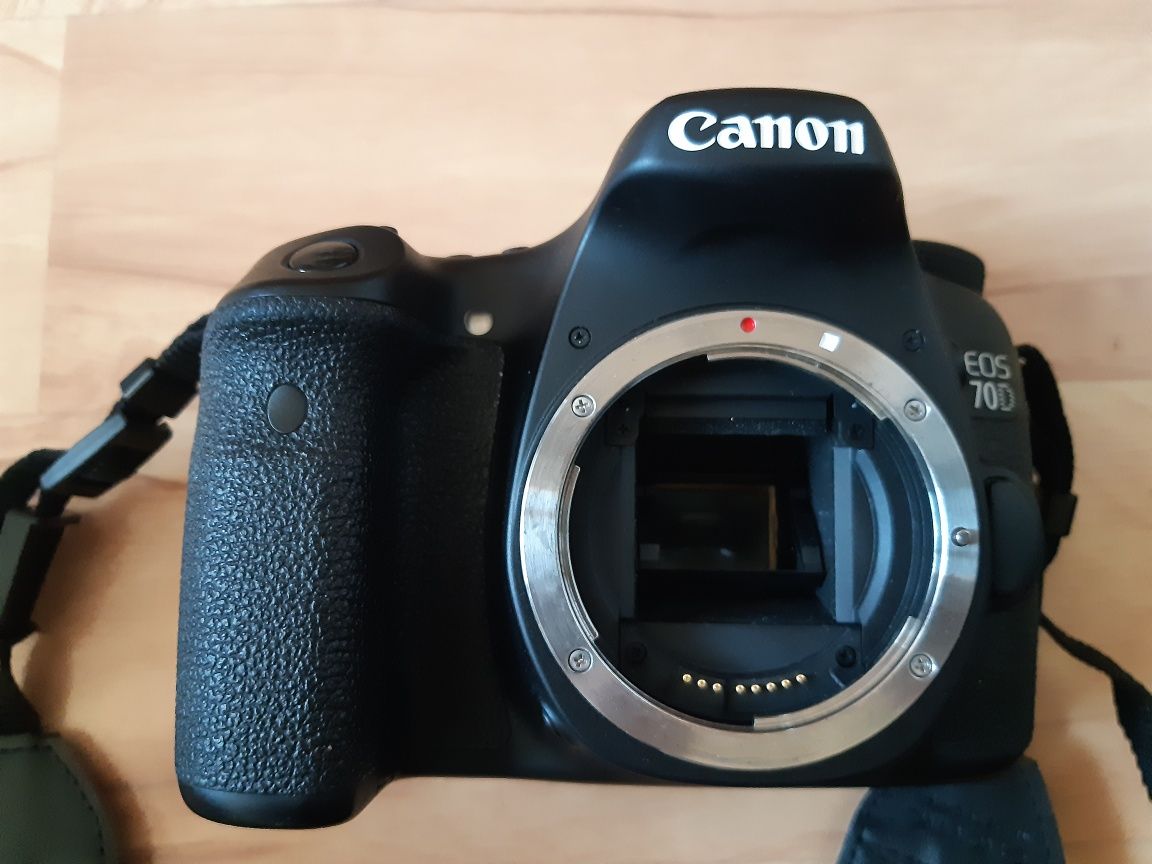 Aparat lustrzanka Canon eos 70d body