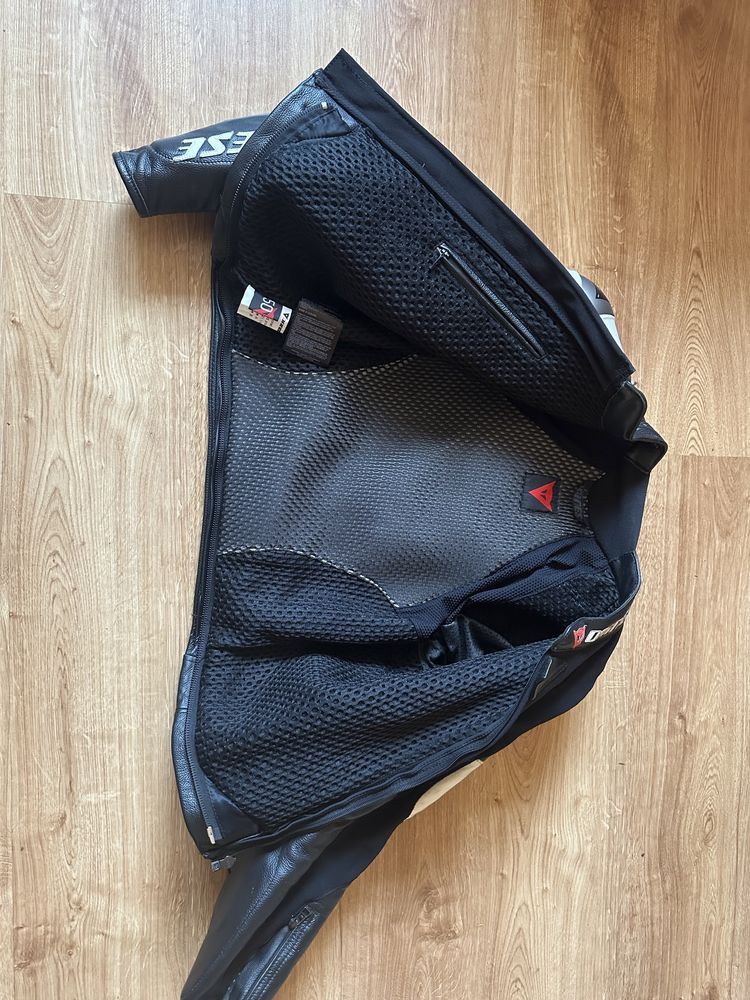 Kombinezon na motor Dainese rozmiar 50