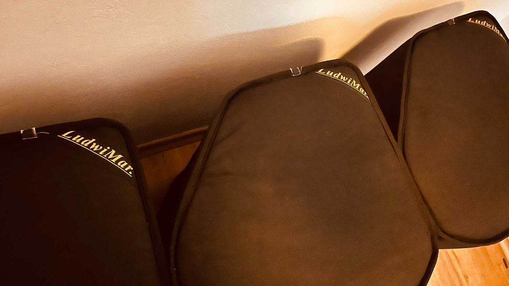 Głośniki aktywne JBL PRX615M z cyfrową końcówką mocy Crown (4 sztuki)