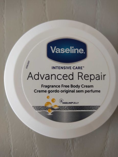 Vaseline creme gordo advanced repair 250ml