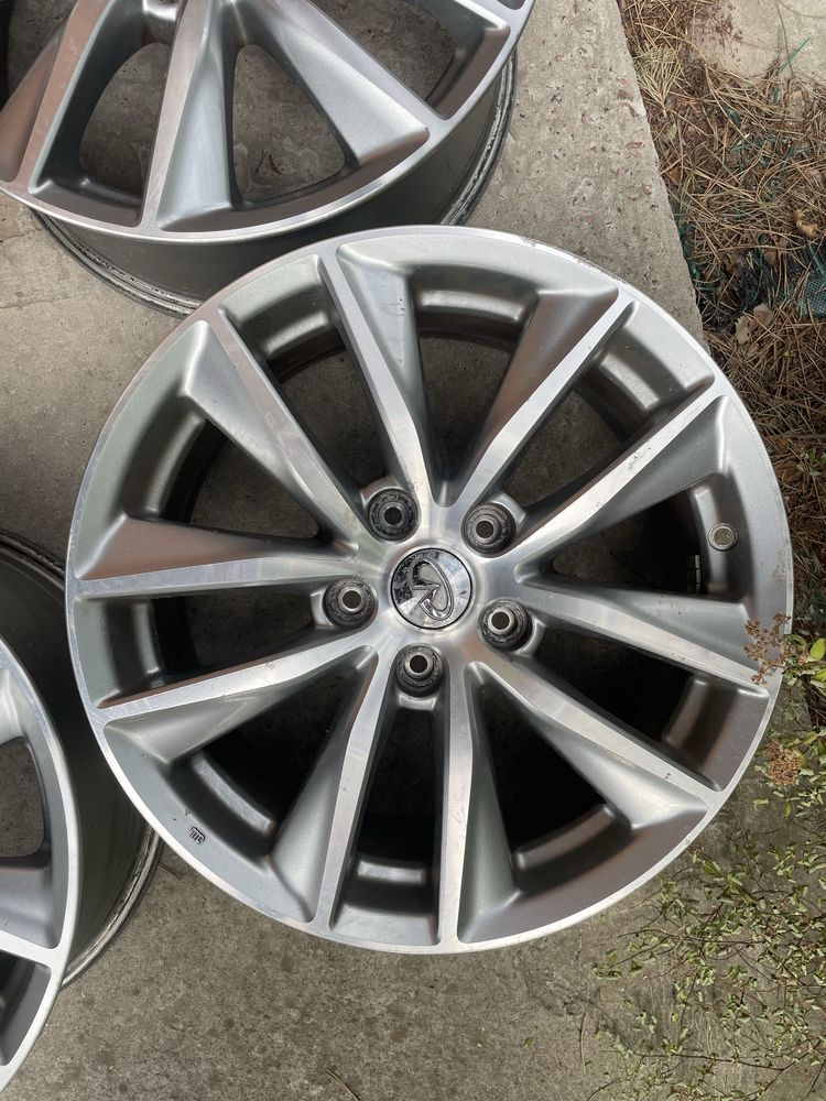 Оригінальні литі диски Nissan / Infiniti 17x7.5J - 5x114.3 – 4 шт.
