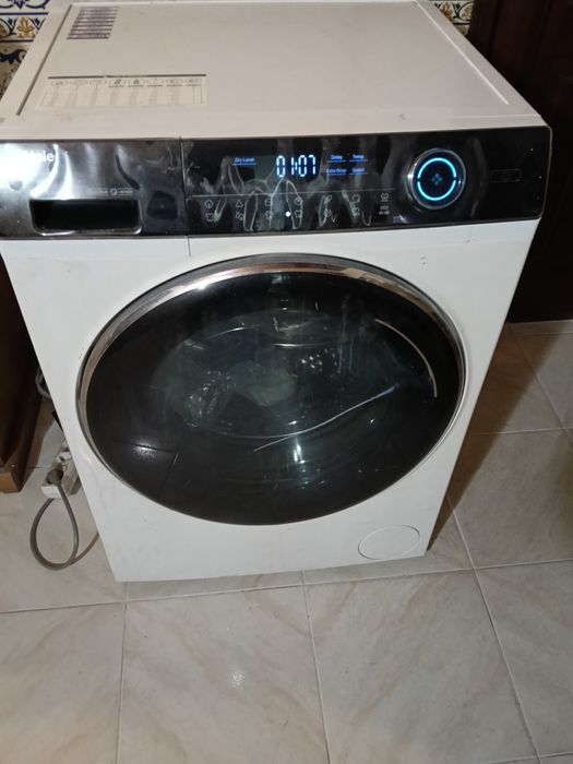 Máquina de lavar e secar Haier ver descrição