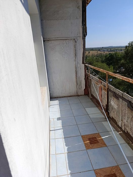 Продам 3-кімнатну квартиру на Космосі