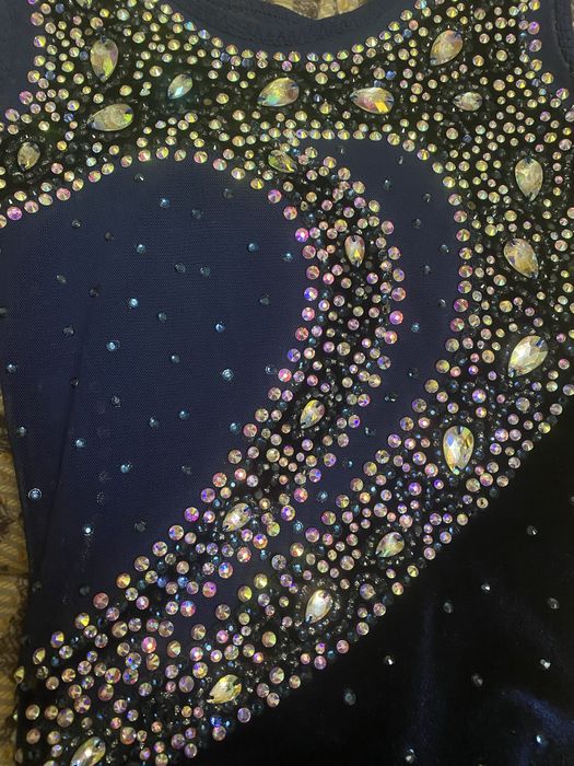 Купальник для художественной гимнастики 104