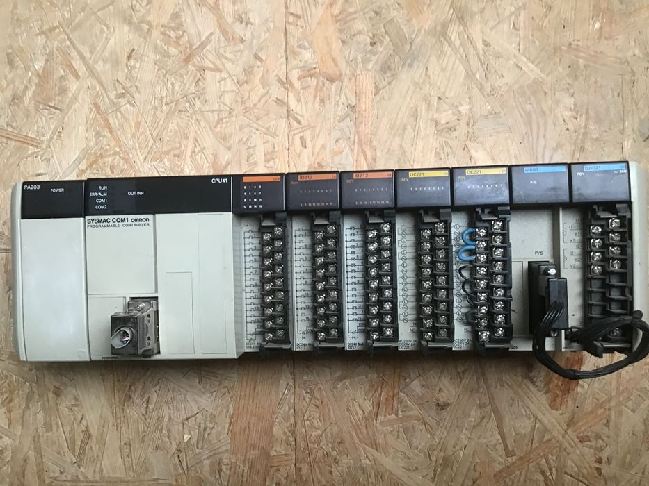 sterowniki PLC OMRON używane sprawne