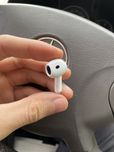 AirPods 4, правый AirPods 4, AirPods