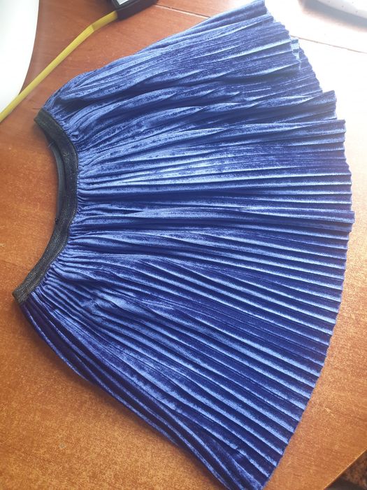 Spódniczka 128 granat plisowana