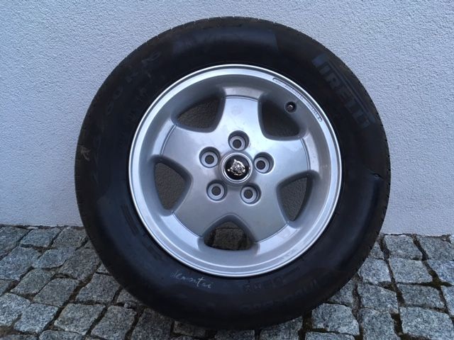 Felgi koła 16 Jaguar XJS 5x120 opony Pirelli