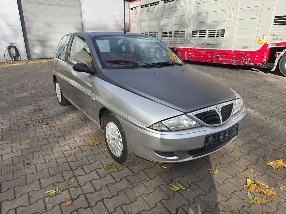 Lancia Ypsilon Lancia Y 1.2 benzyna