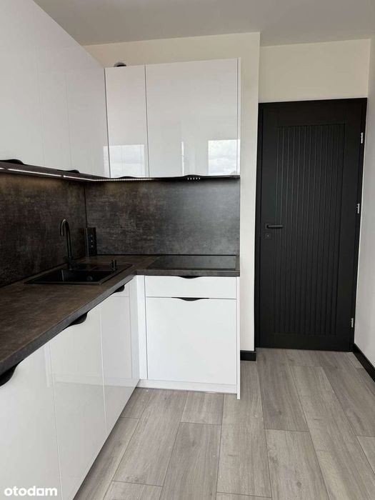 Rezerwacja !!! Nowoczesne i przestronne 4-pokojowe mieszkanie