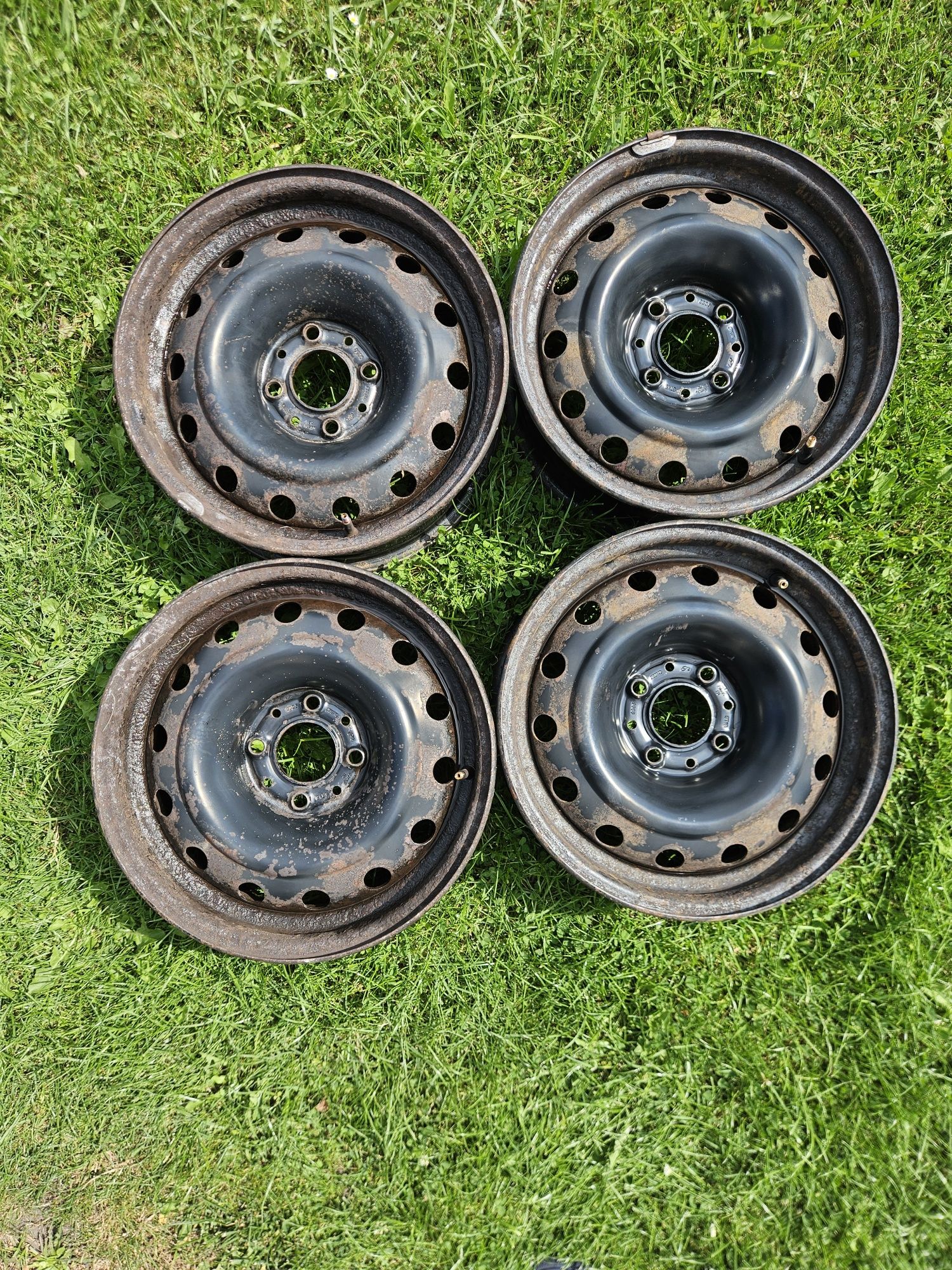 Felgi stalowe 4x108 R15