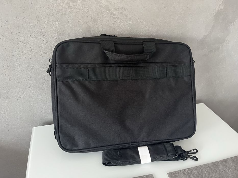 Torba na laptopa Dicota Top Traveller SCALE 14"-15,6" D31428-RPET