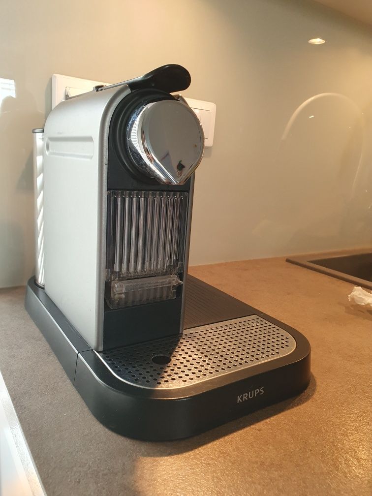 Ekspres do kawy Krups (Nespresso Classic)