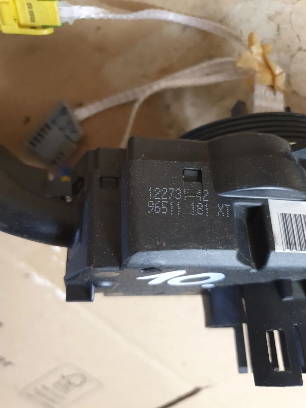 } PRZEŁĄCZNIK ZESPOLONY PAJĄK PEUGEOT / CITROEN nr 96511181XT