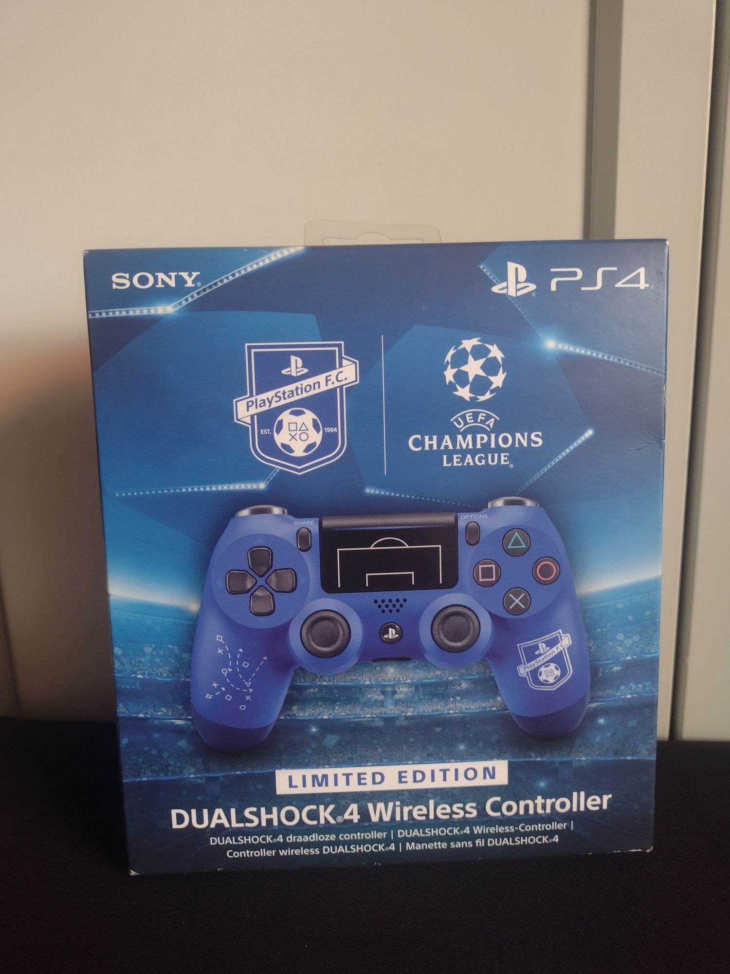 Nowy pad Sony PS4 UEFA Champions League dual shock prezent