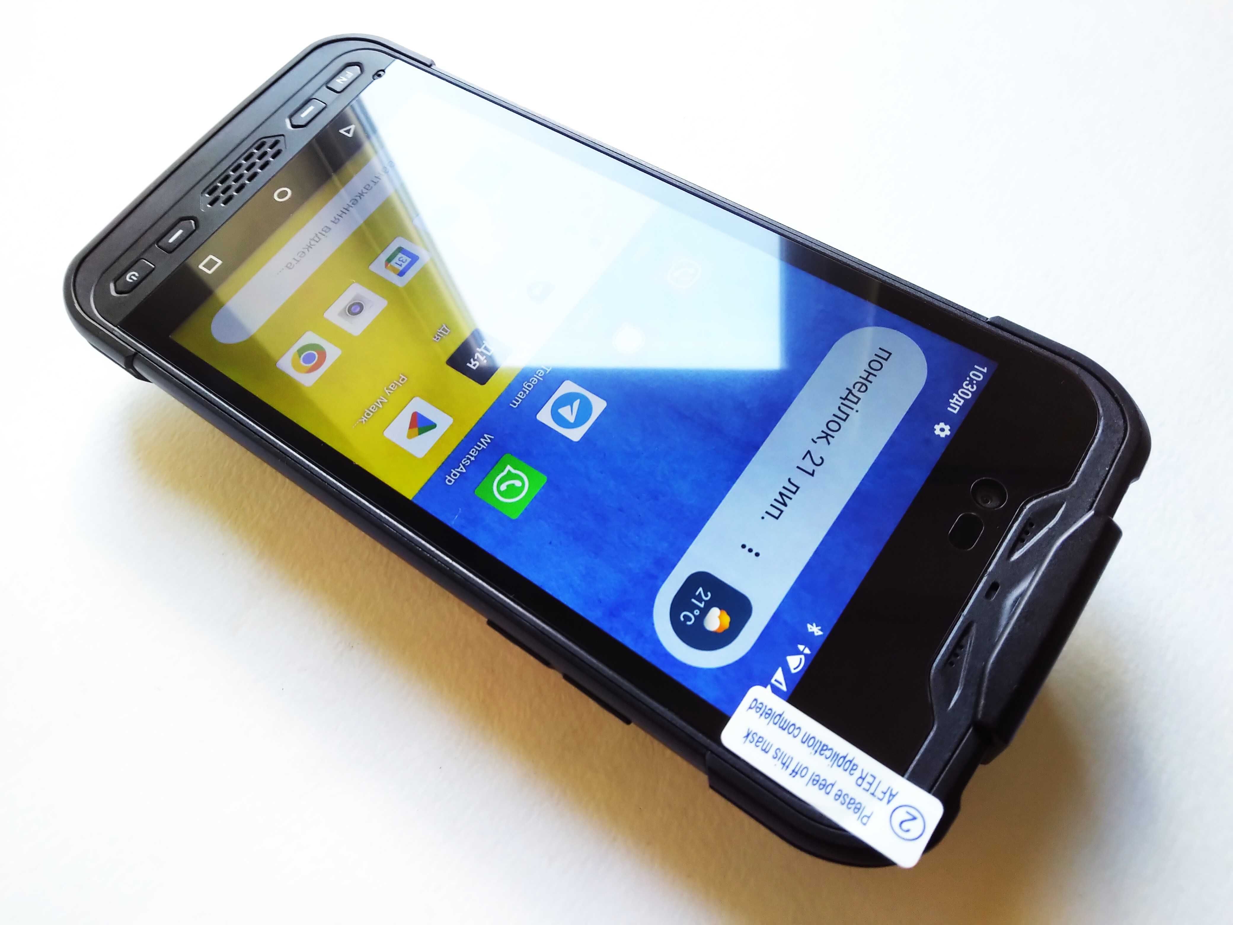 Захищений смартфон-планшет Sonim RS60, MIL-STD-810G/IP67