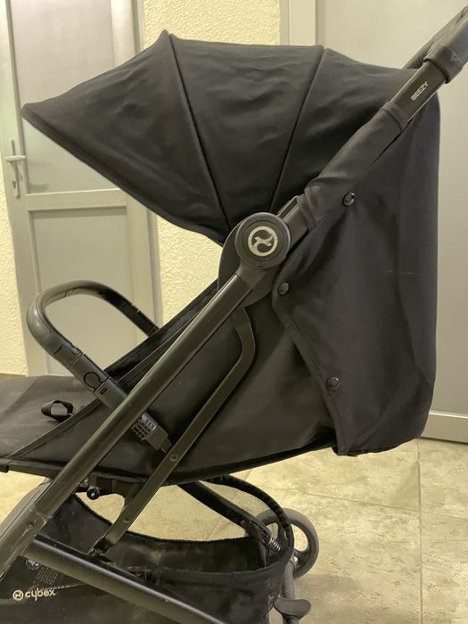 Коляска дитяча  чорна cubex