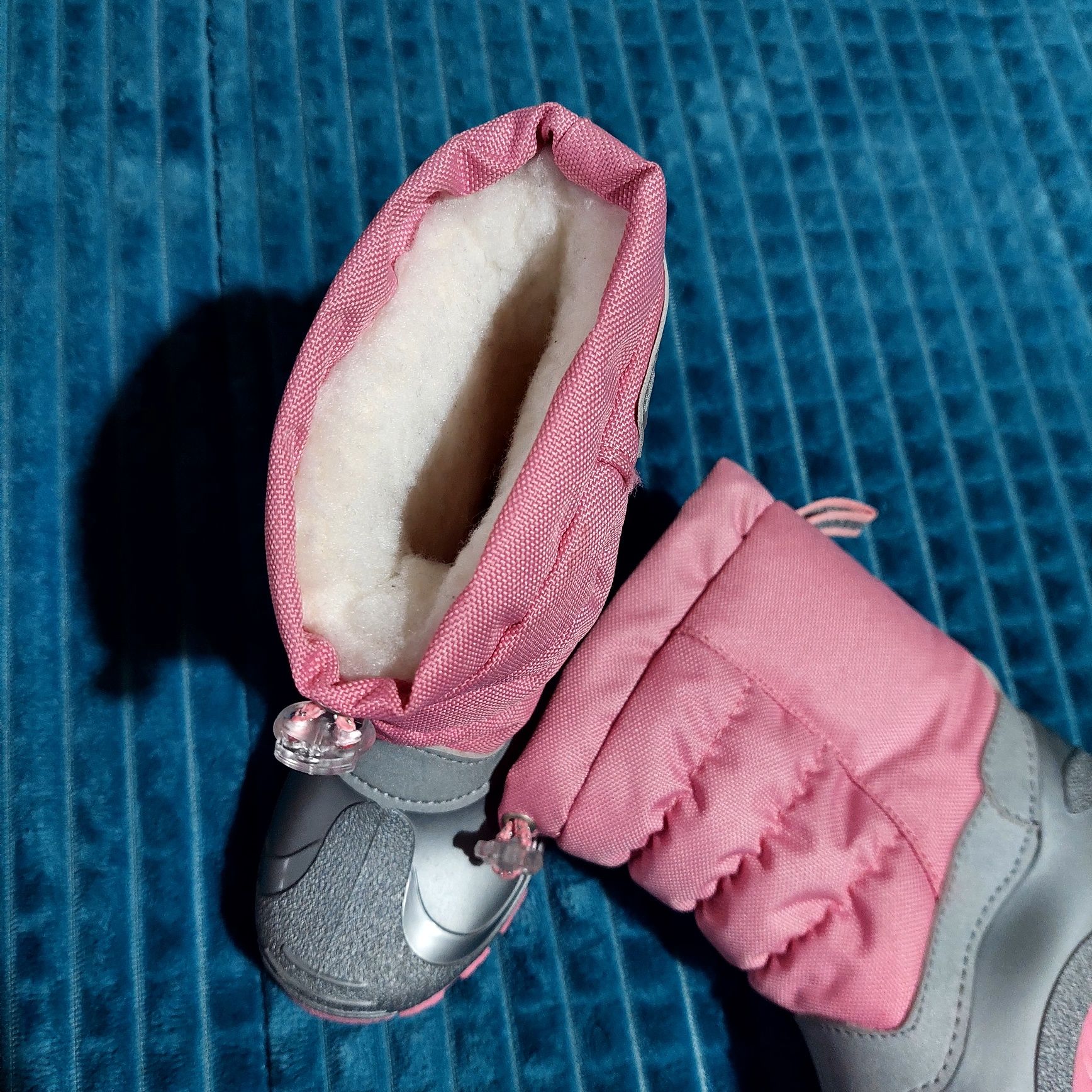 Botas menina 26 Como novas