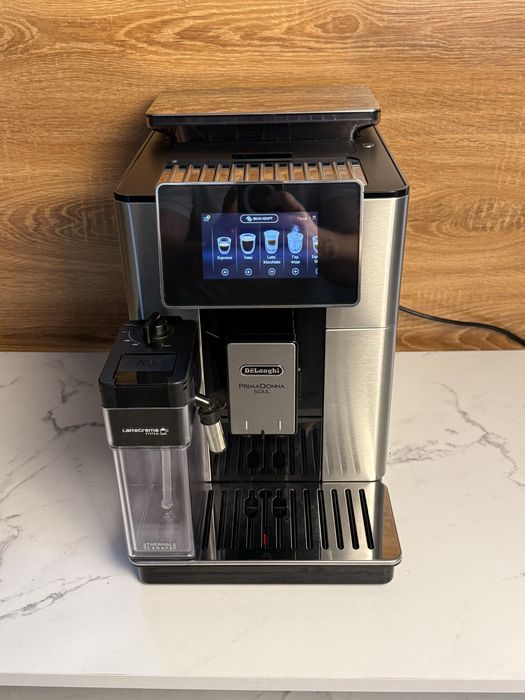 Кавомашина Delonghi PrimaDonna Soul з Гарантією !