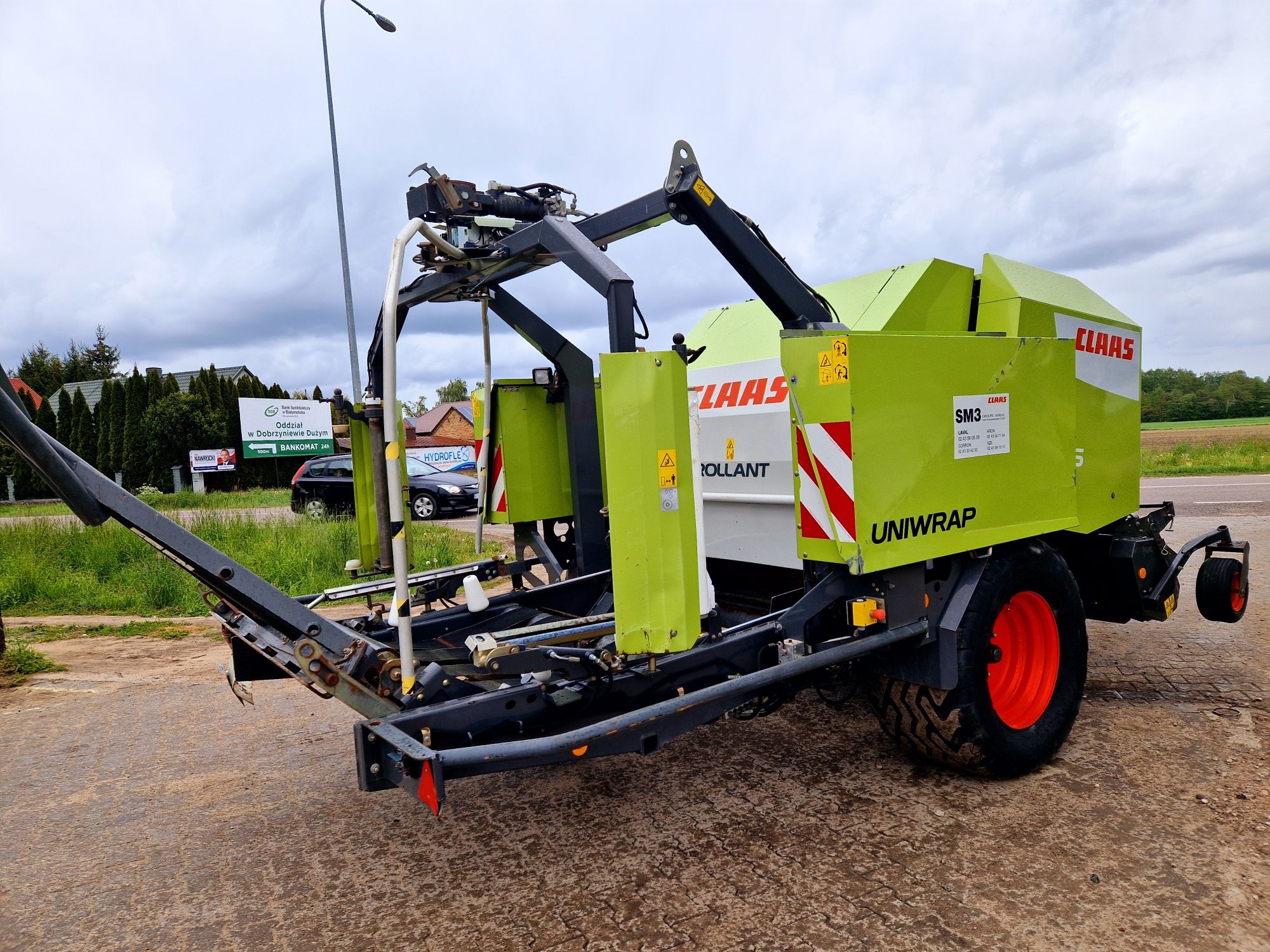 Claas Rollant 375 uniwrap prasoowijarka bardzo dobry stan  krone Brutt