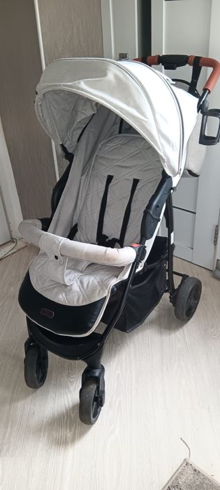 Дитячий візочок прогулянковий Bubago Model2 Beige від 0-3 років
В комп