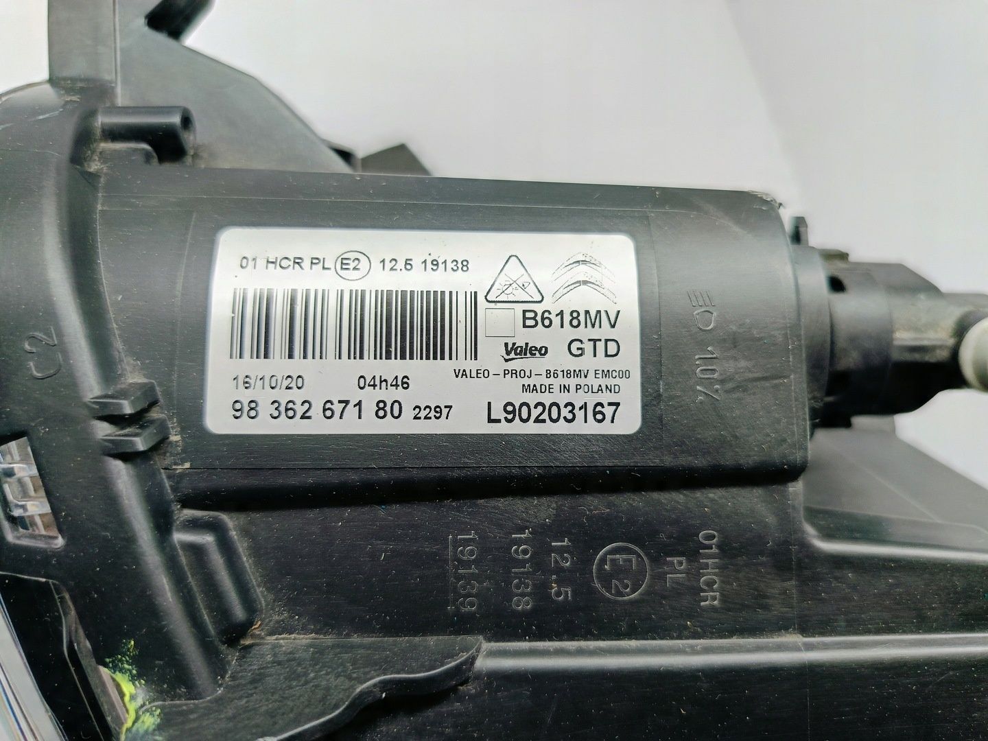 CITROEN C3 III LIFT 20- LAMPA LEWA PRZEDNIA LED VISION 9836267180