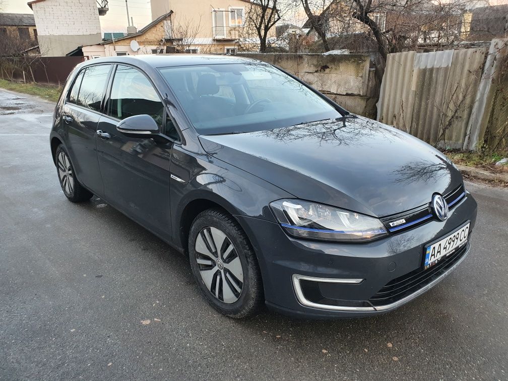 Volkswagen e-Golf 2017 35кВт