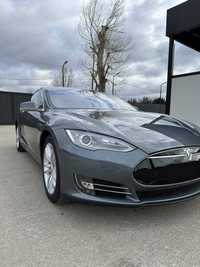 Tesla Model S 85Kwt