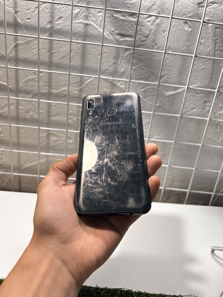 Samsung Galaxy A20 3/32 під відновлення