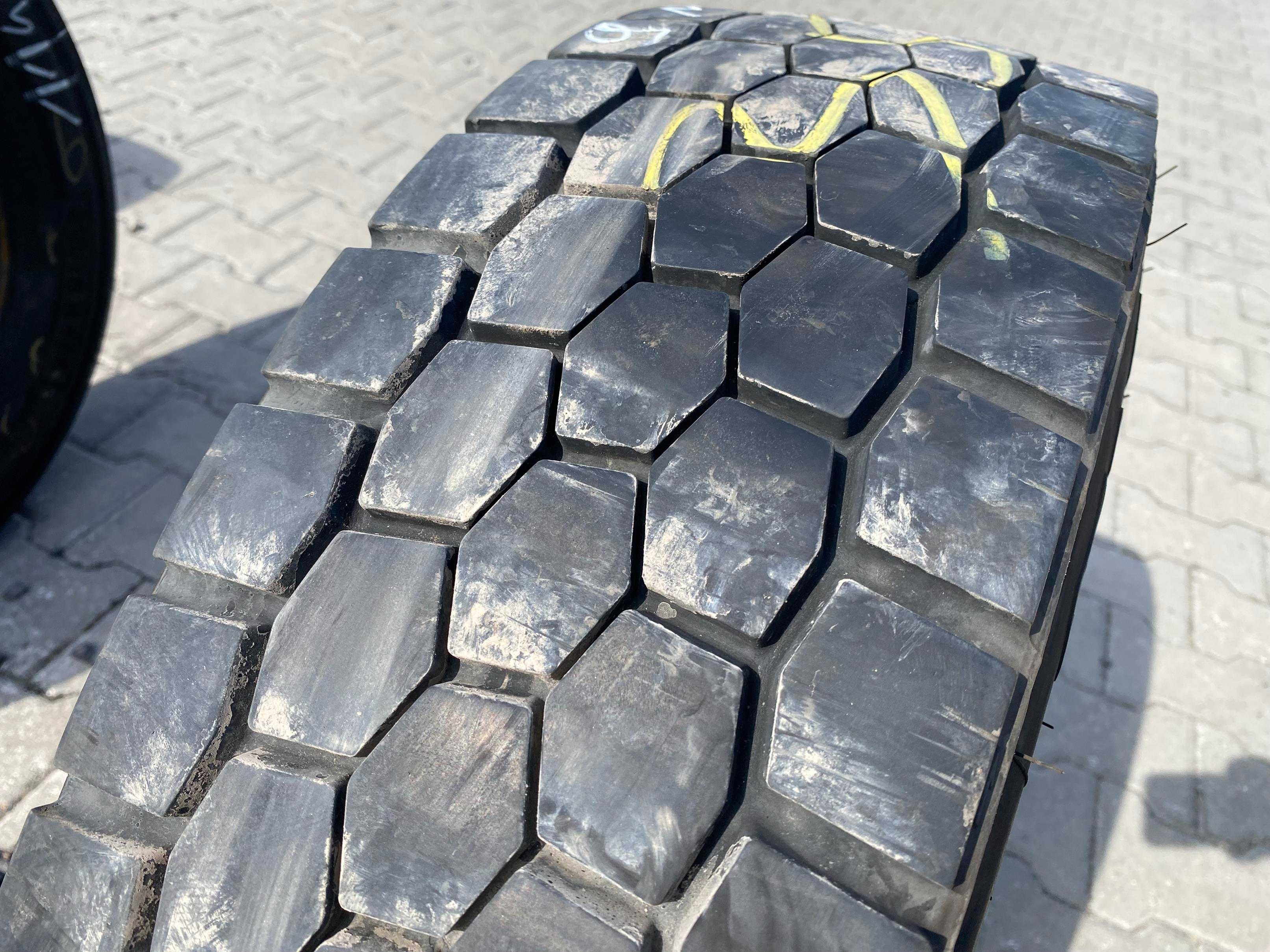 Opona 215/75R17.5 FIRESTONE FD611 Napędowa 9mm