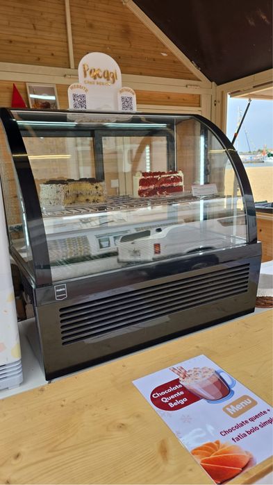 Vitrine de balcao refrigeradora