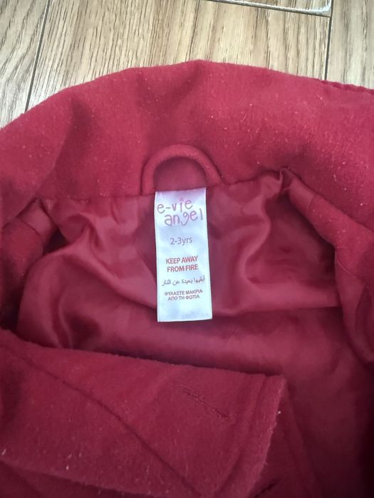 Отдам вещи 2-3 годика и игрушки