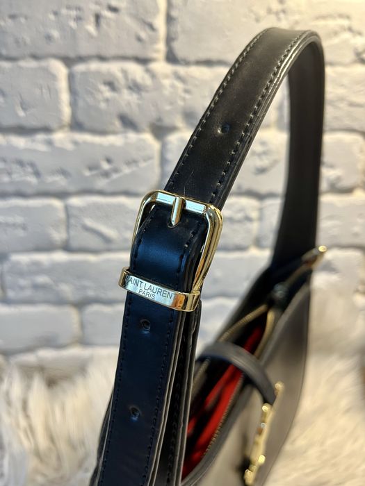 Шкіряна сумка YSL з червоним бархатом всередині