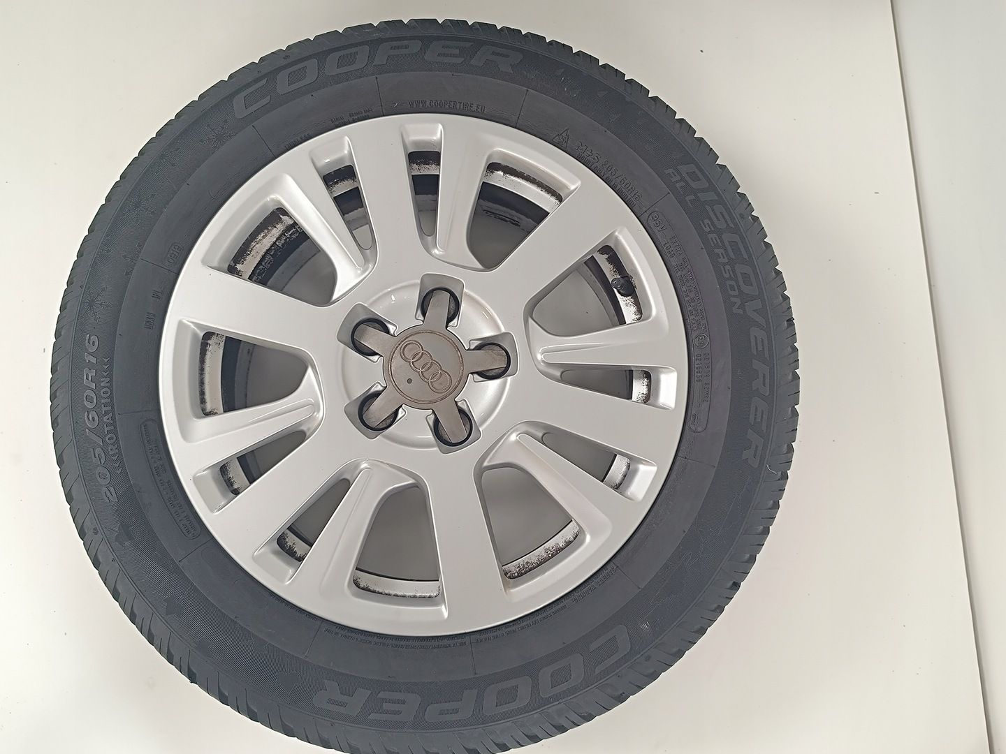Koła Alufelgi Alusy VW Audi 205/60R16 Wielosezonowe 5x112 7J16 ET 42