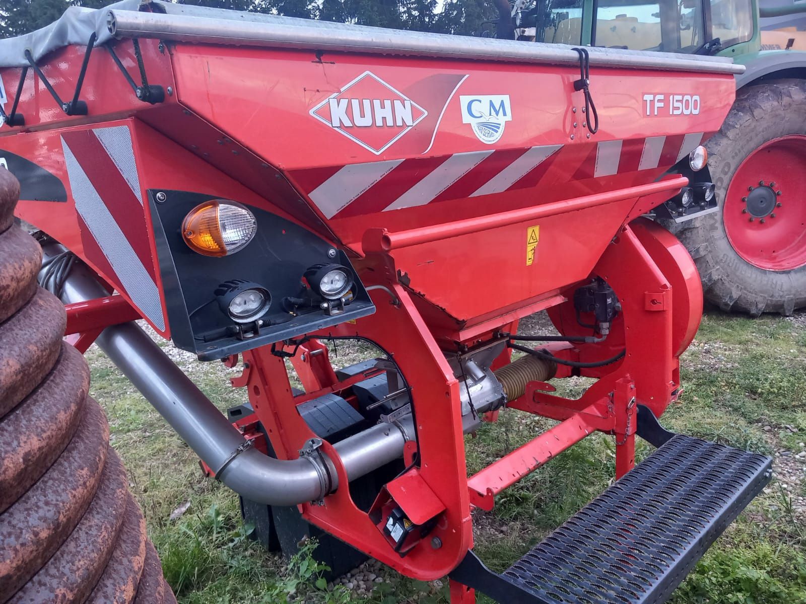 Przedni zbiornik fronttank kuhn amazone vaderstad striptill