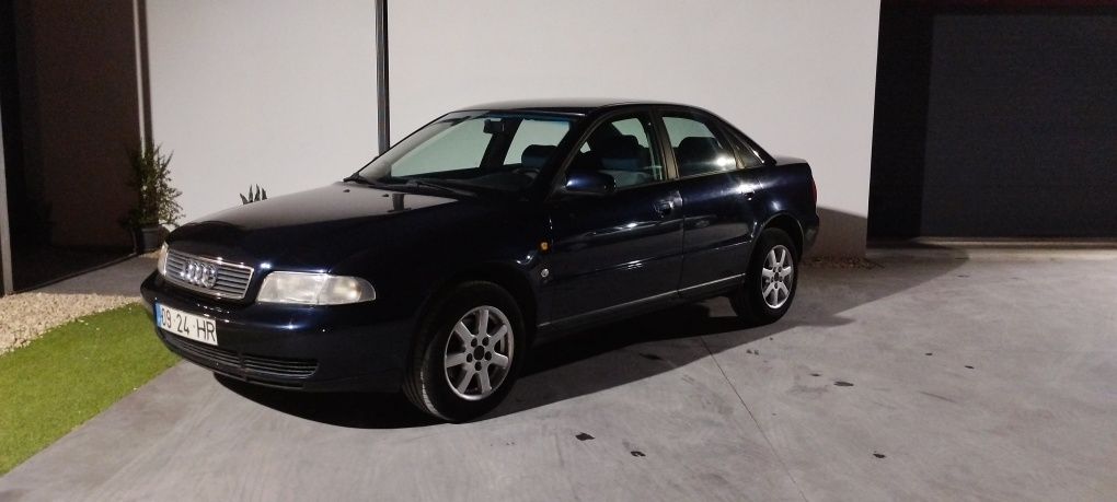 Audi A4 1.9tdi 90cv